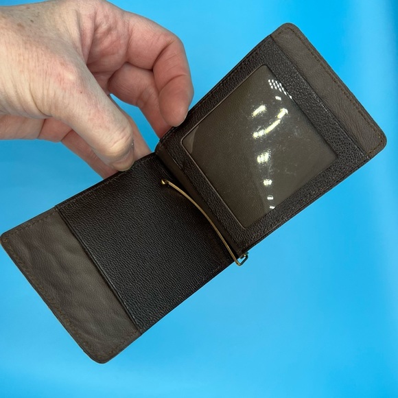 Vintage Alligator Money/Card Holder - Picture 3 of 9